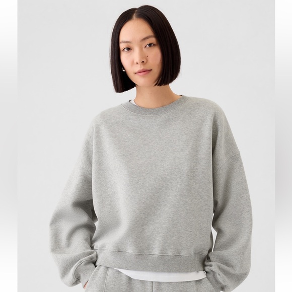 GAP Tops - GAP vintage soft crewneck sweatshirt